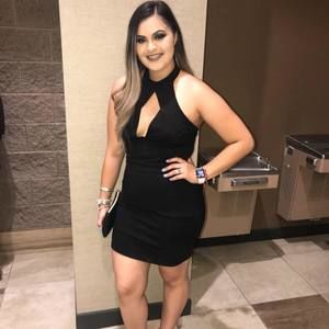 Meet your Posher, Claudia